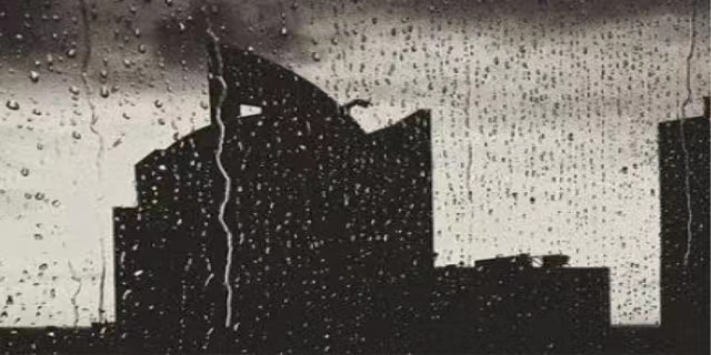 梦见下雨是什么意思