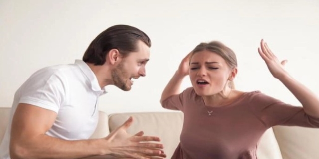 妻子慢慢放弃婚姻的表现