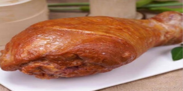 一个鸡腿多少克