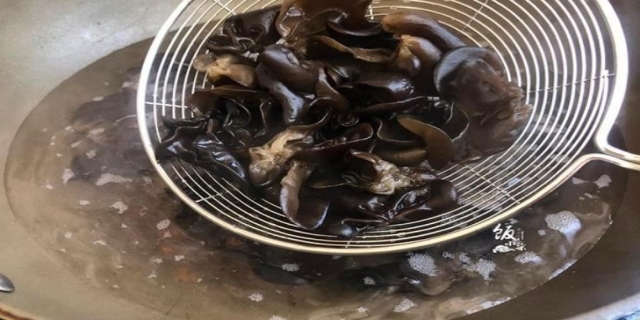 黑木耳煮多久能熟